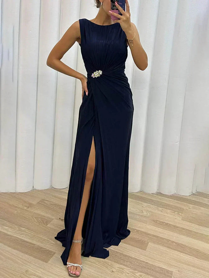 Amelia™ | Long Pleated Dress