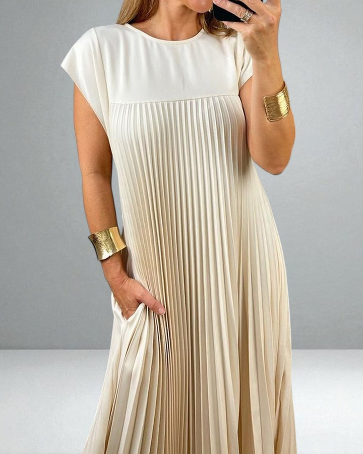 The Jolijn Pleated Dress