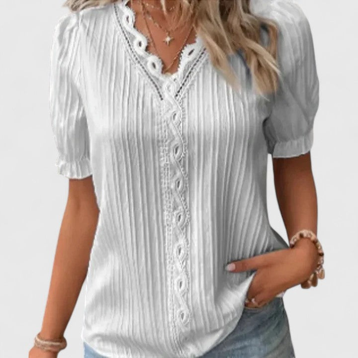 Avienne | V-Neck Blouse