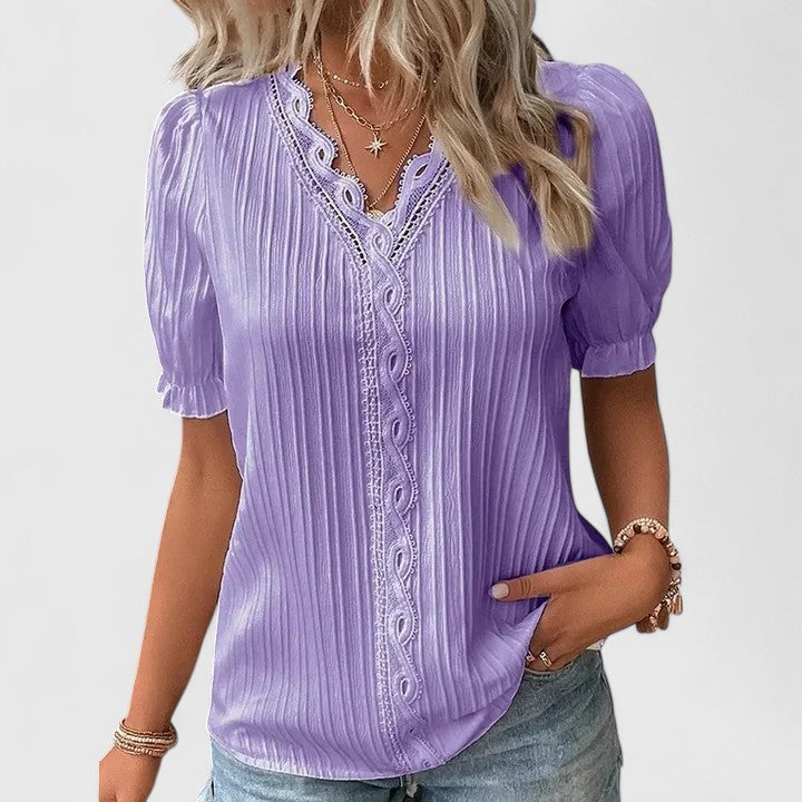 Avienne | V-Neck Blouse